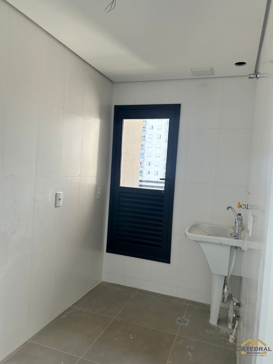 Apartamento para alugar com 3 quartos, 143m² - Foto 16