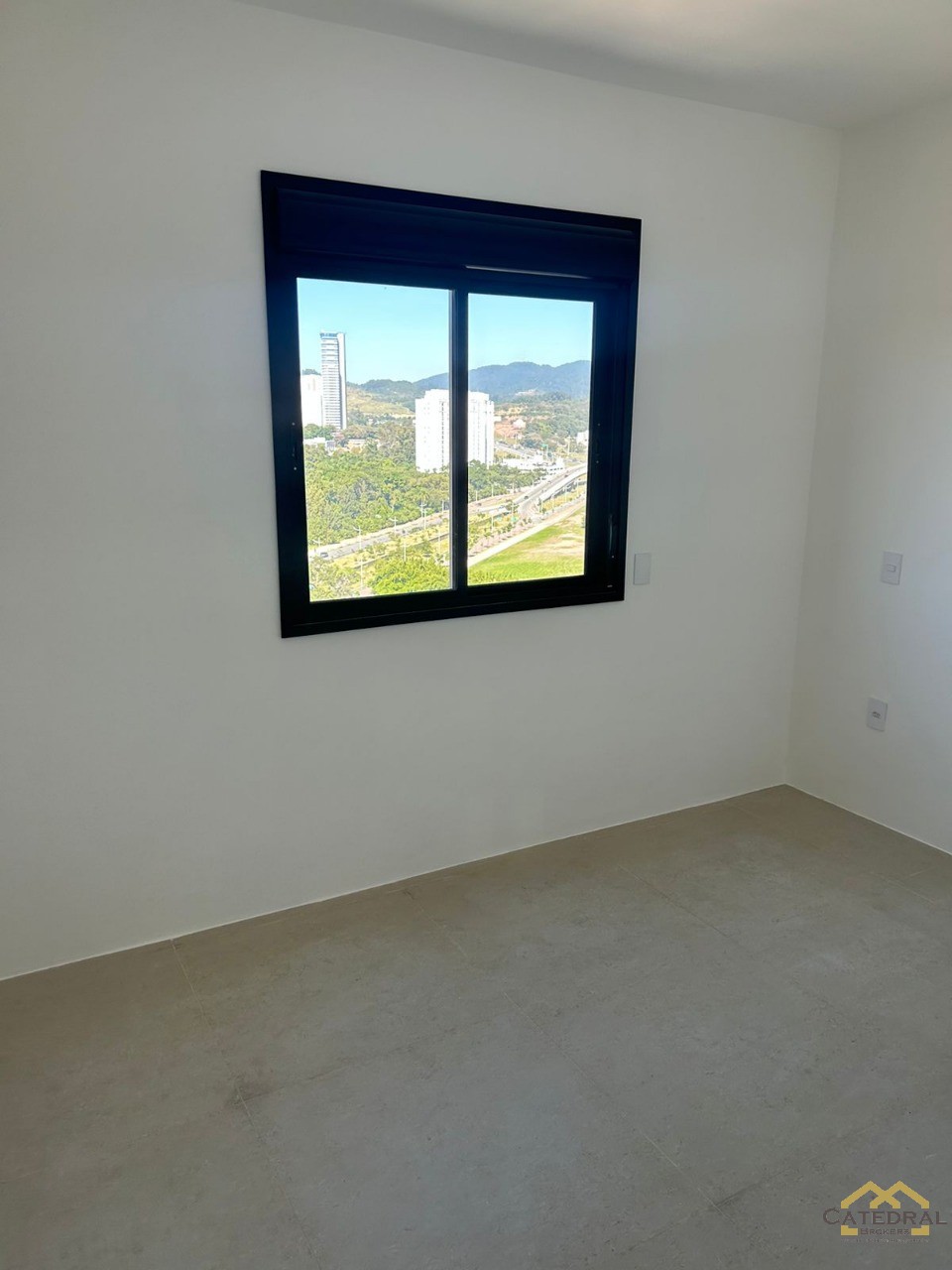 Apartamento para alugar com 3 quartos, 143m² - Foto 18