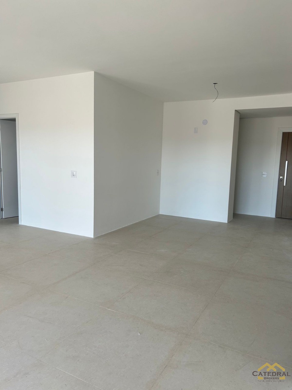 Apartamento para alugar com 3 quartos, 143m² - Foto 7