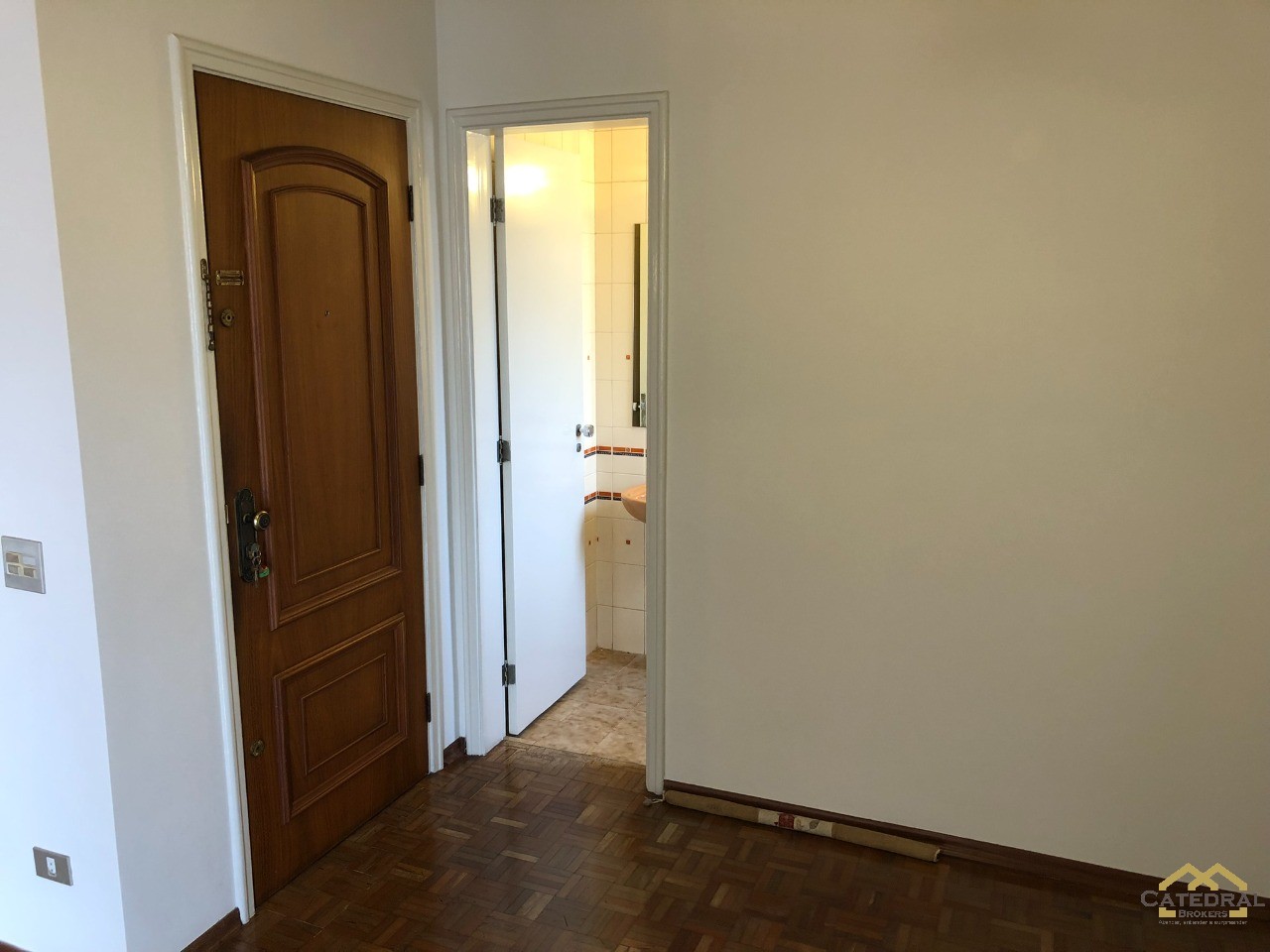 Apartamento à venda com 3 quartos, 190m² - Foto 8