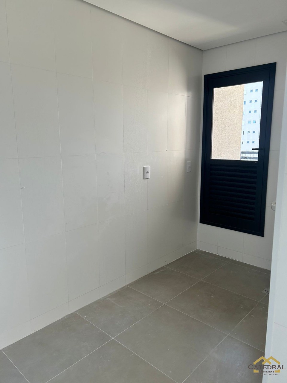 Apartamento para alugar com 3 quartos, 143m² - Foto 17