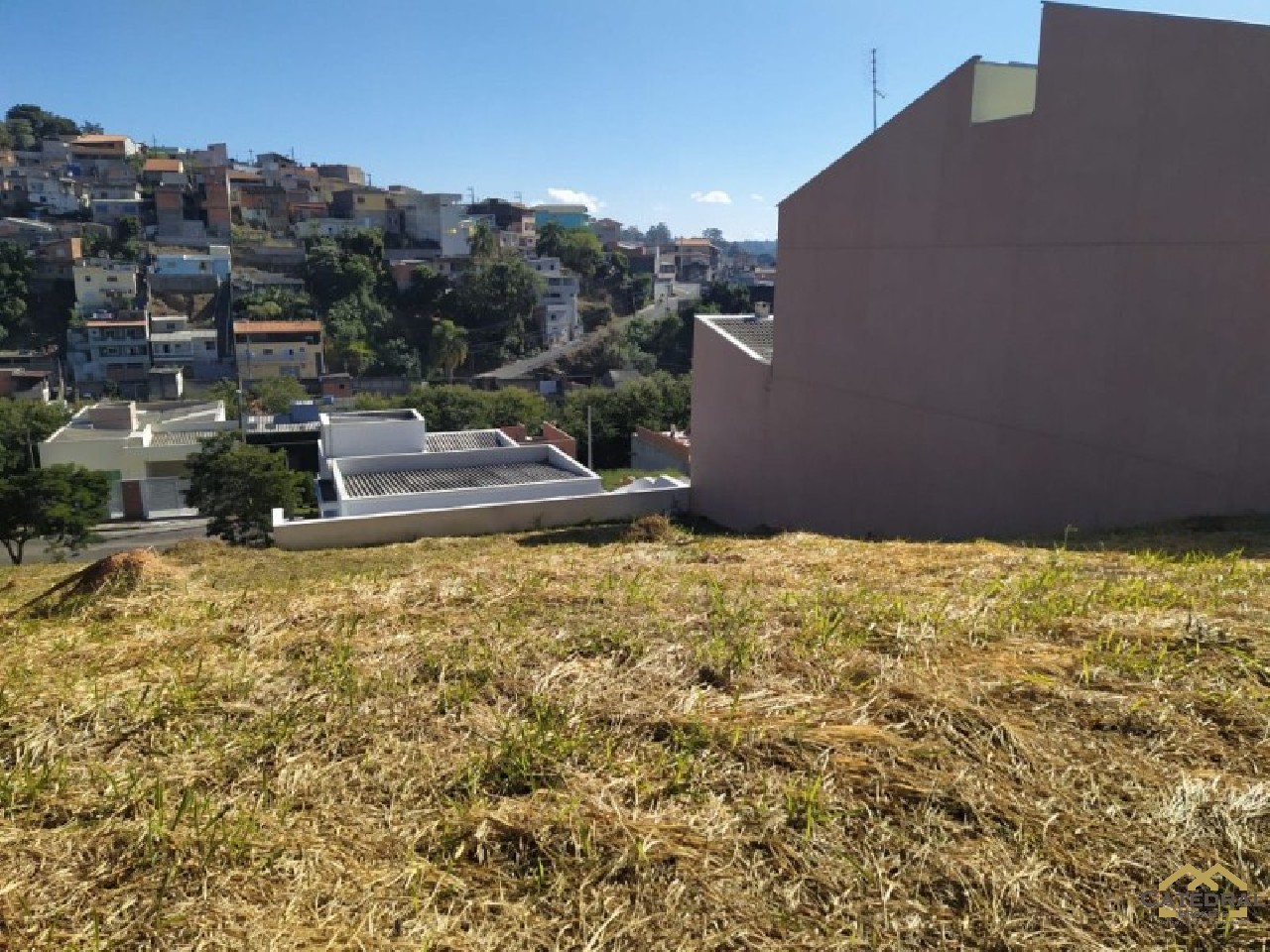 Terreno à venda, 300m² - Foto 1