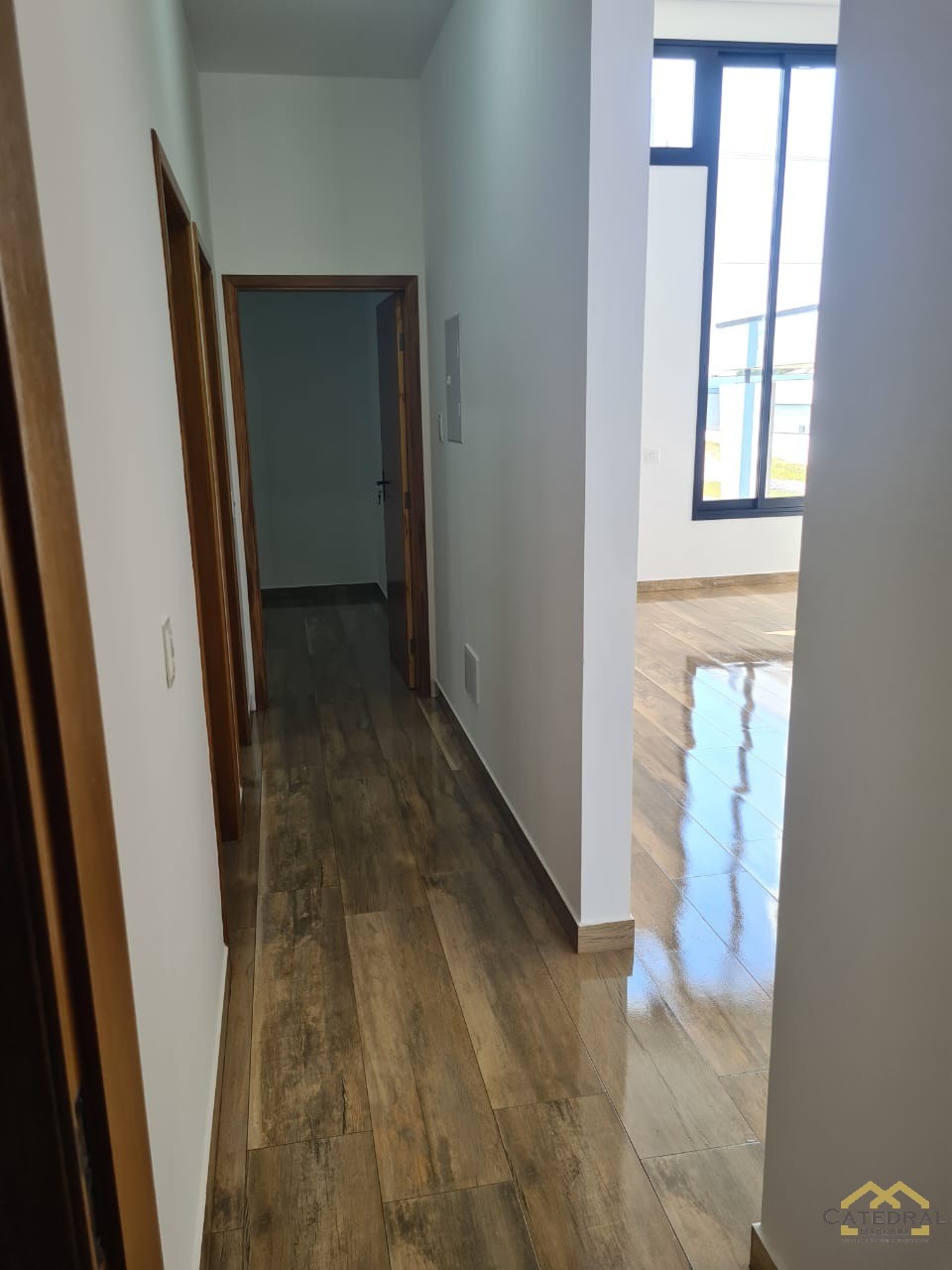 Casa à venda com 3 quartos, 166m² - Foto 4