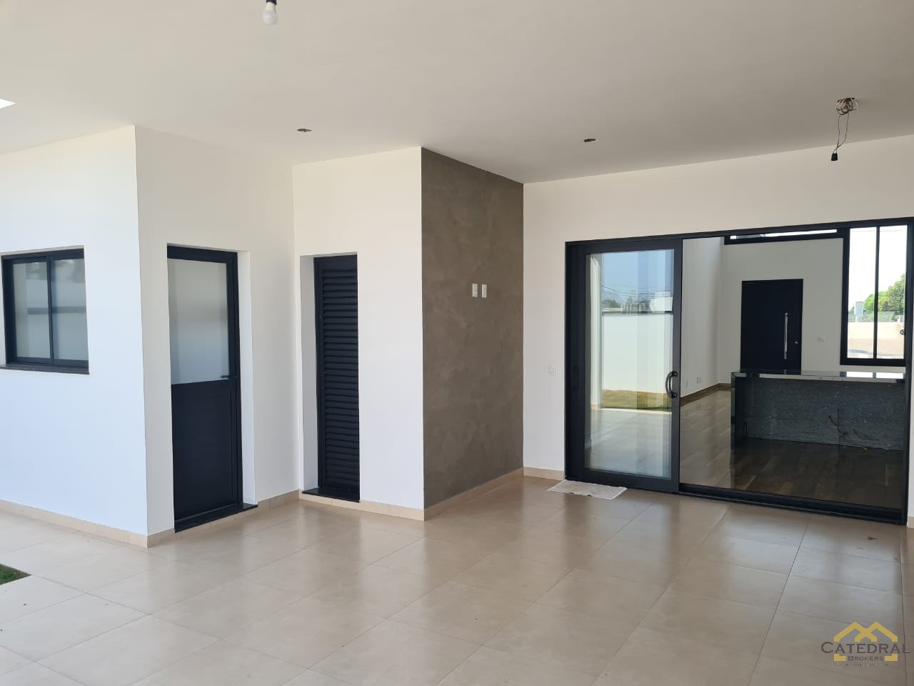 Casa à venda com 3 quartos, 166m² - Foto 17