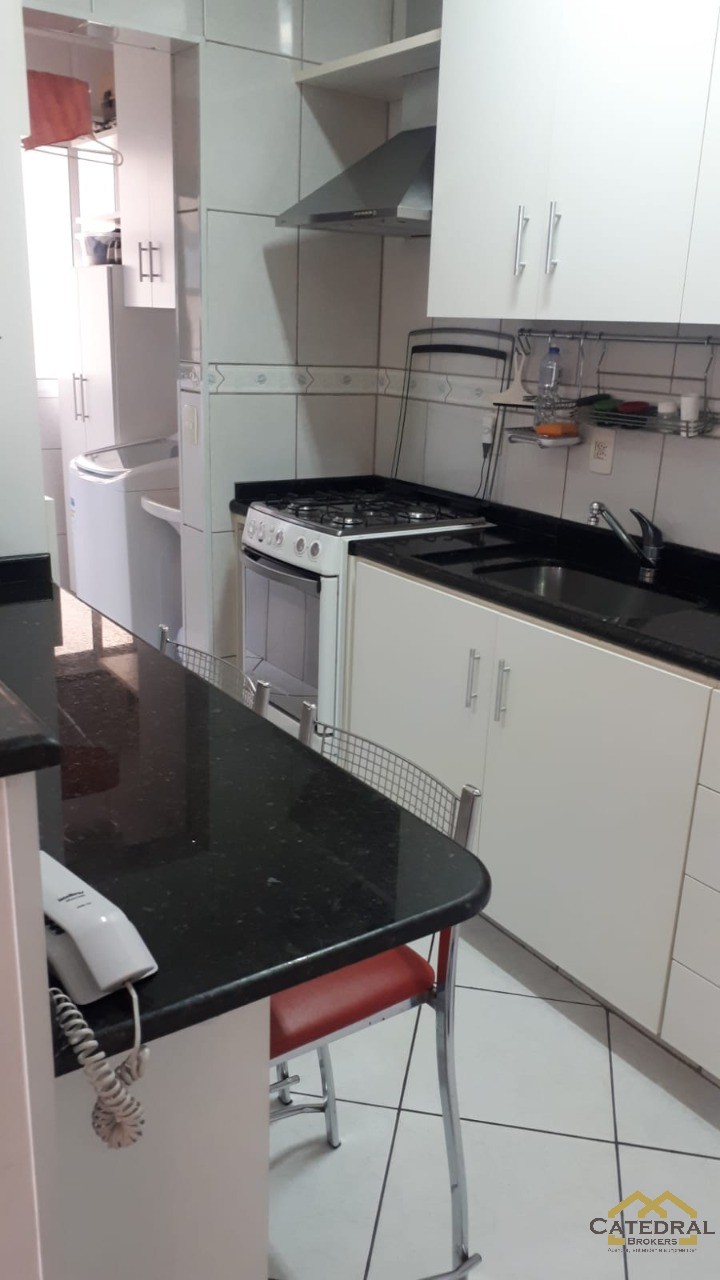 Apartamento à venda com 3 quartos, 72m² - Foto 17