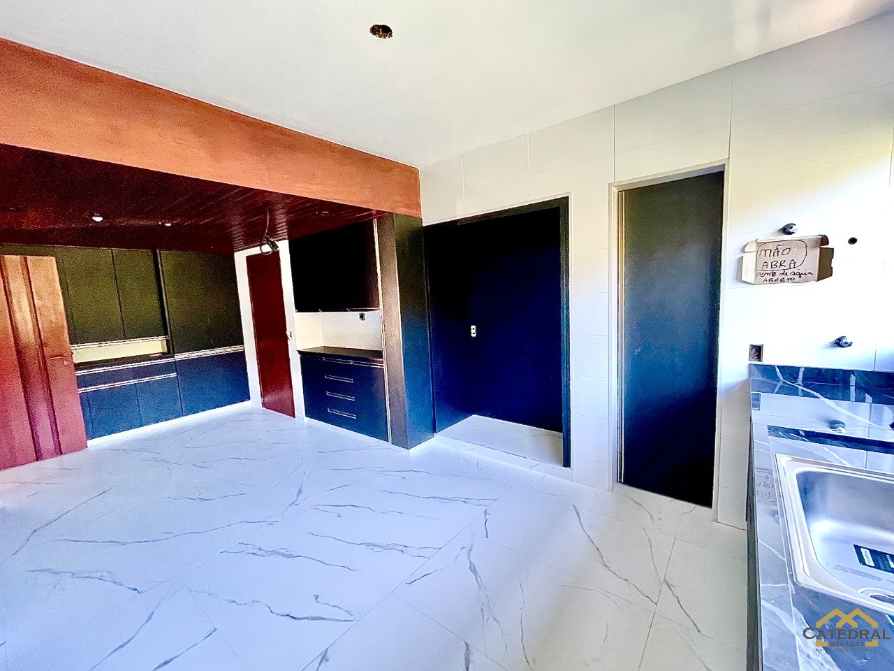 Apartamento à venda com 4 quartos, 214m² - Foto 14