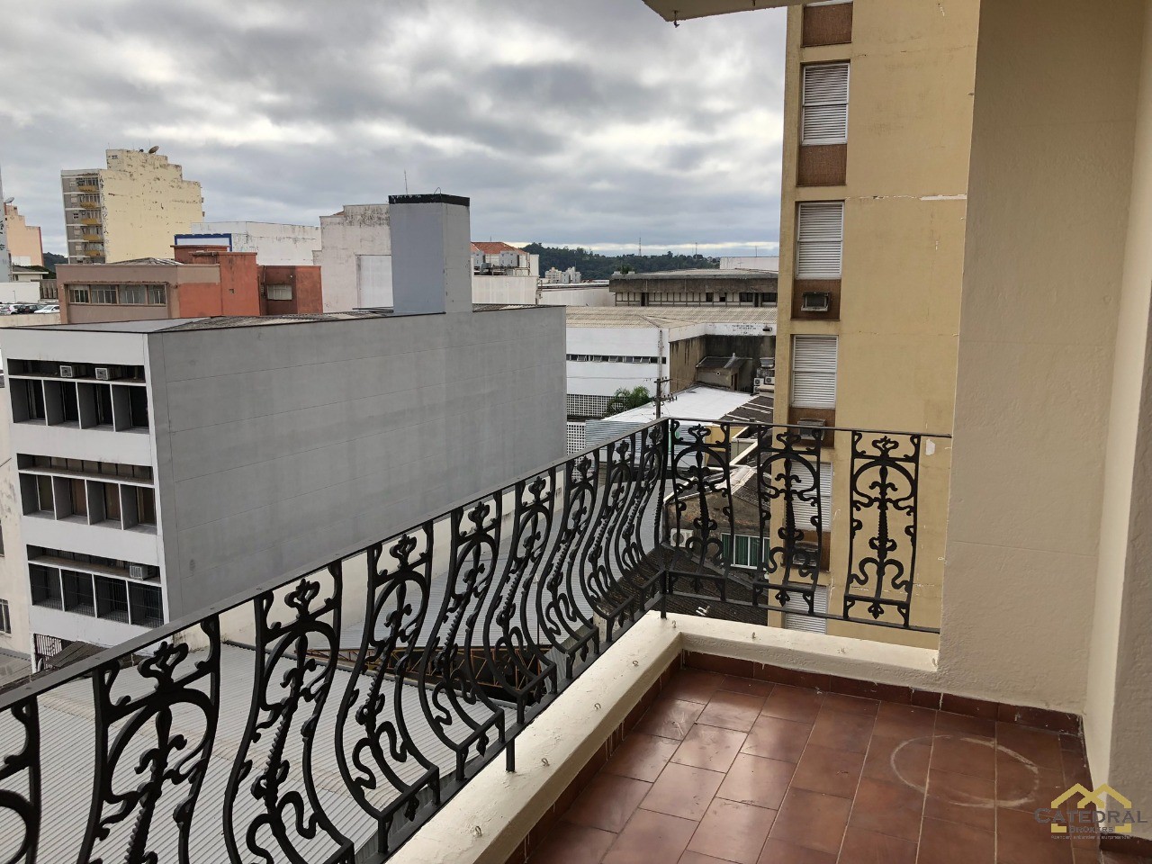 Apartamento à venda com 3 quartos, 190m² - Foto 12