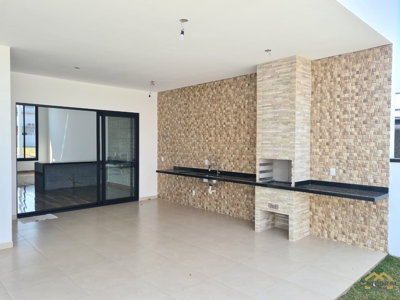 Casa à venda com 3 quartos, 166m² - Foto 12