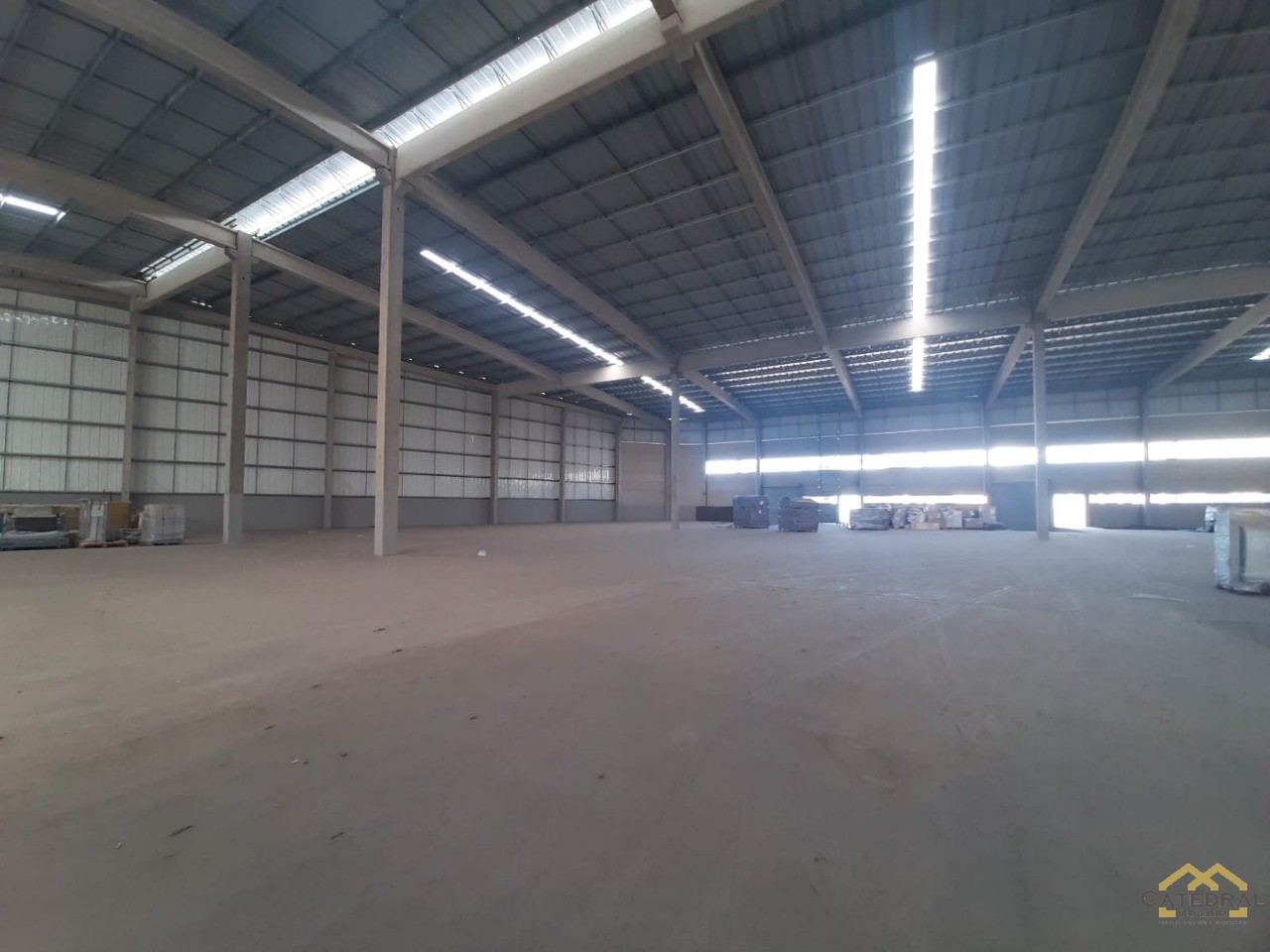 Depósito-Galpão-Armazém para alugar, 900m² - Foto 8