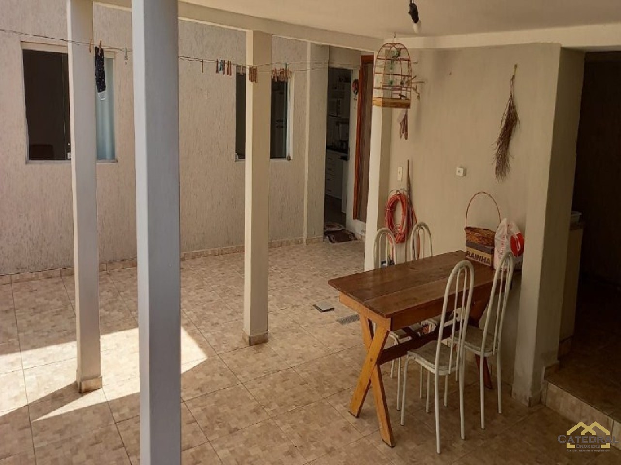 Sobrado à venda com 2 quartos, 227m² - Foto 4