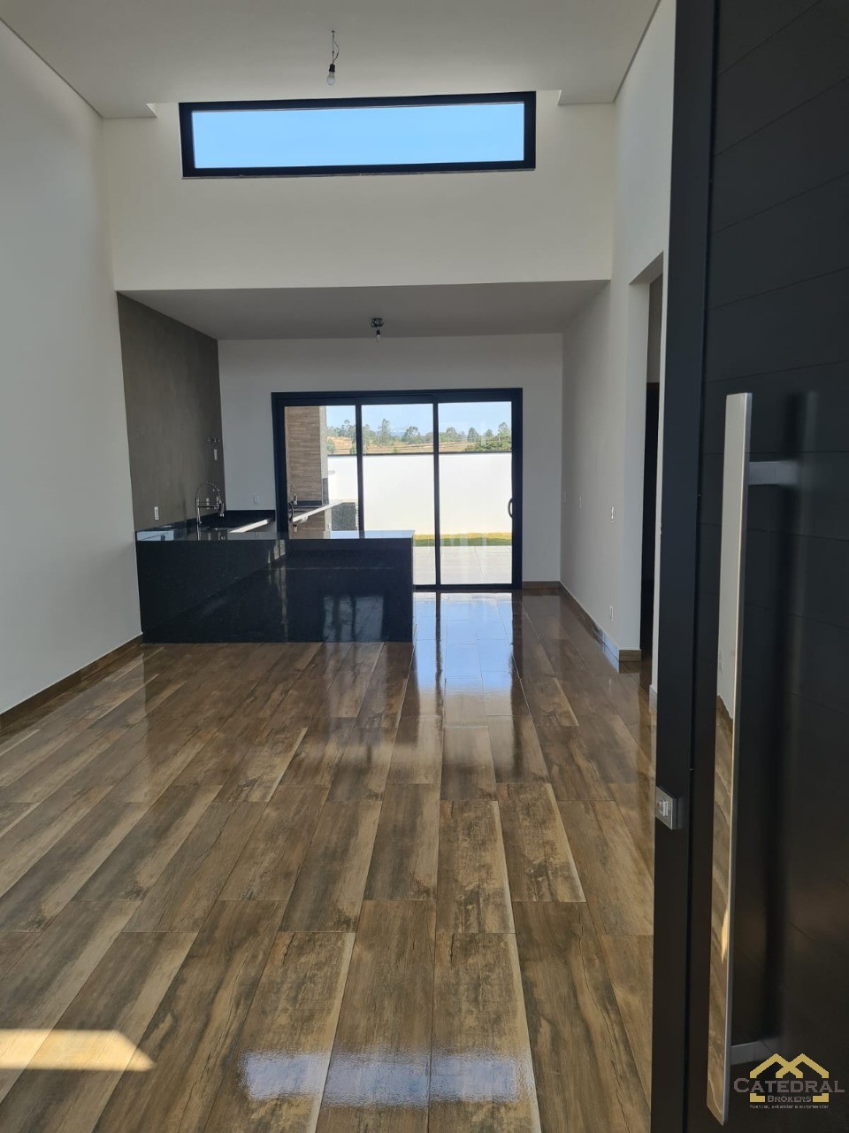 Casa à venda com 3 quartos, 166m² - Foto 3