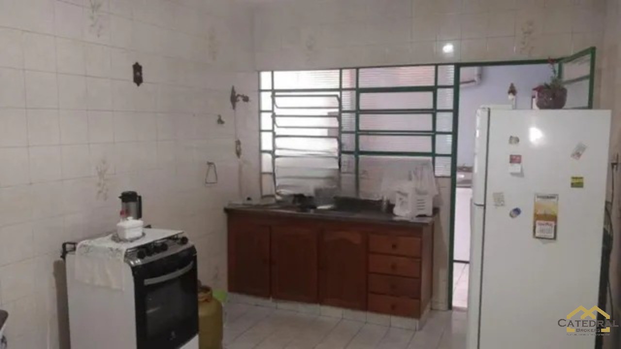 Casa à venda com 2 quartos, 134m² - Foto 6