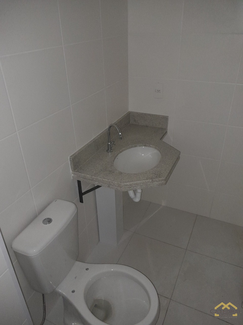 Apartamento à venda com 2 quartos, 57m² - Foto 13