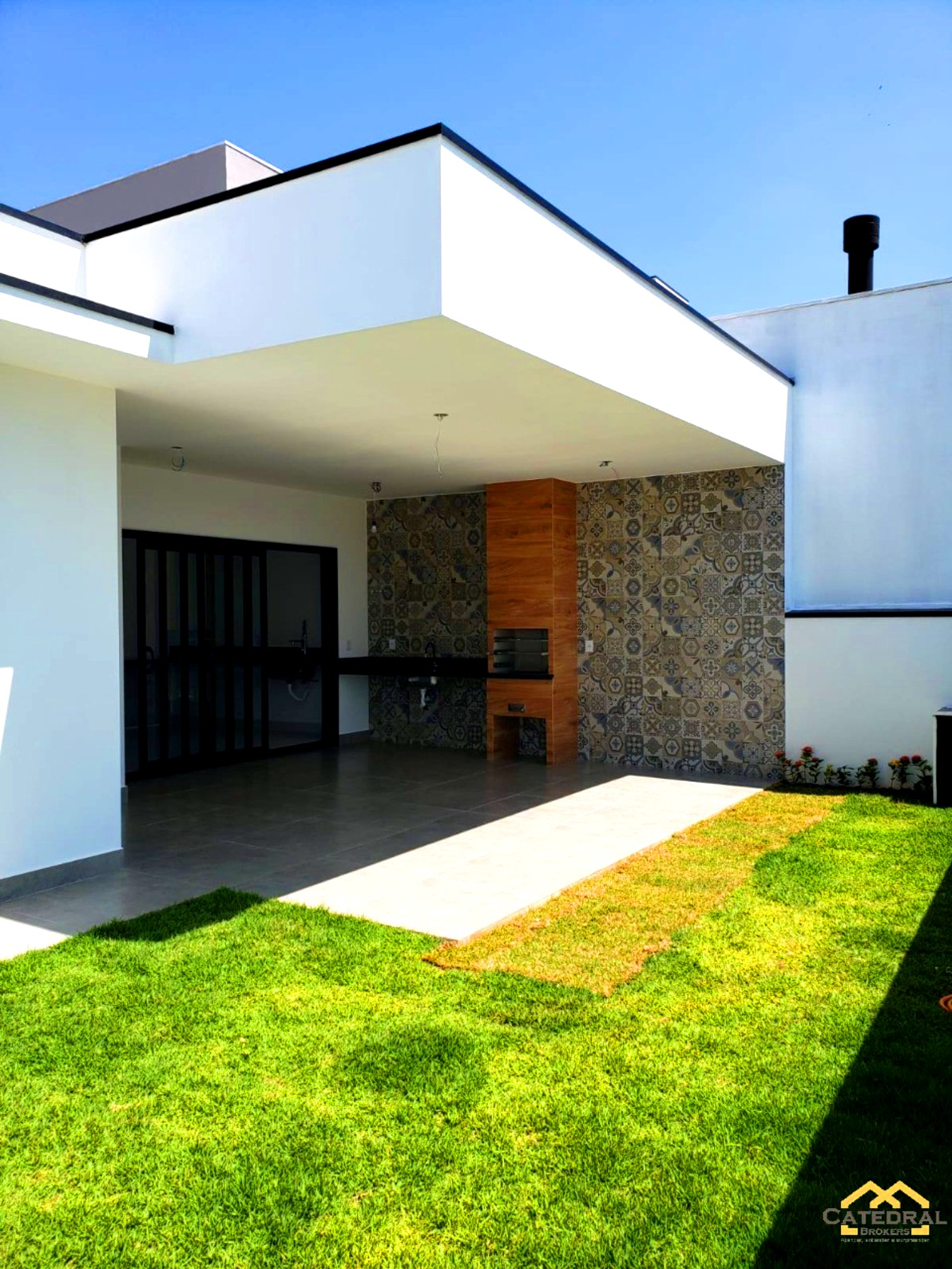 Casa à venda com 3 quartos, 250m² - Foto 10