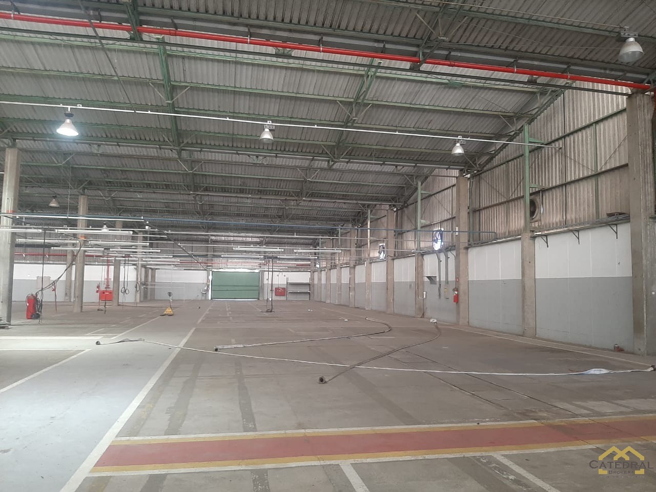 Depósito-Galpão-Armazém para alugar, 8343m² - Foto 1