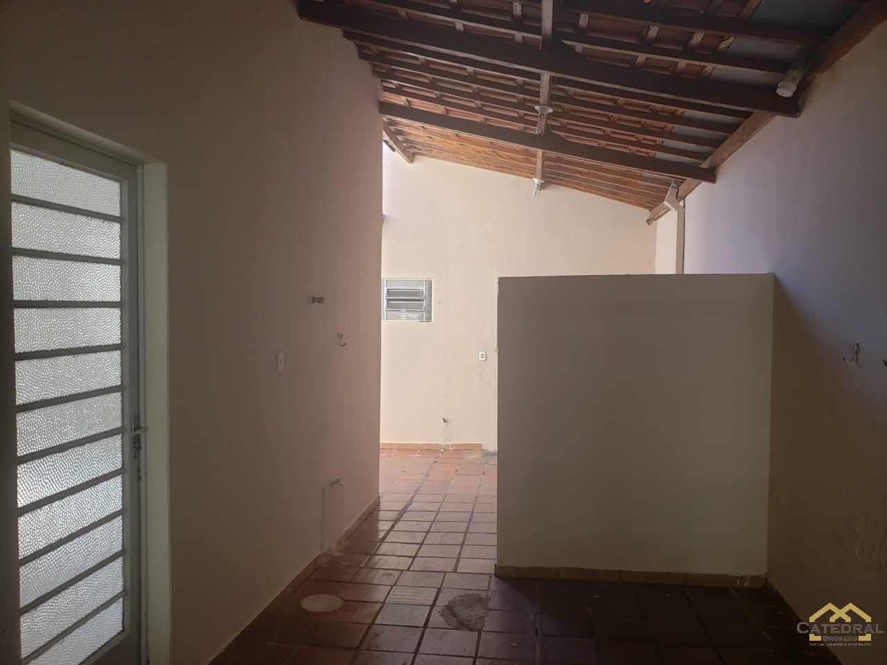 Casa à venda com 4 quartos, 250m² - Foto 22