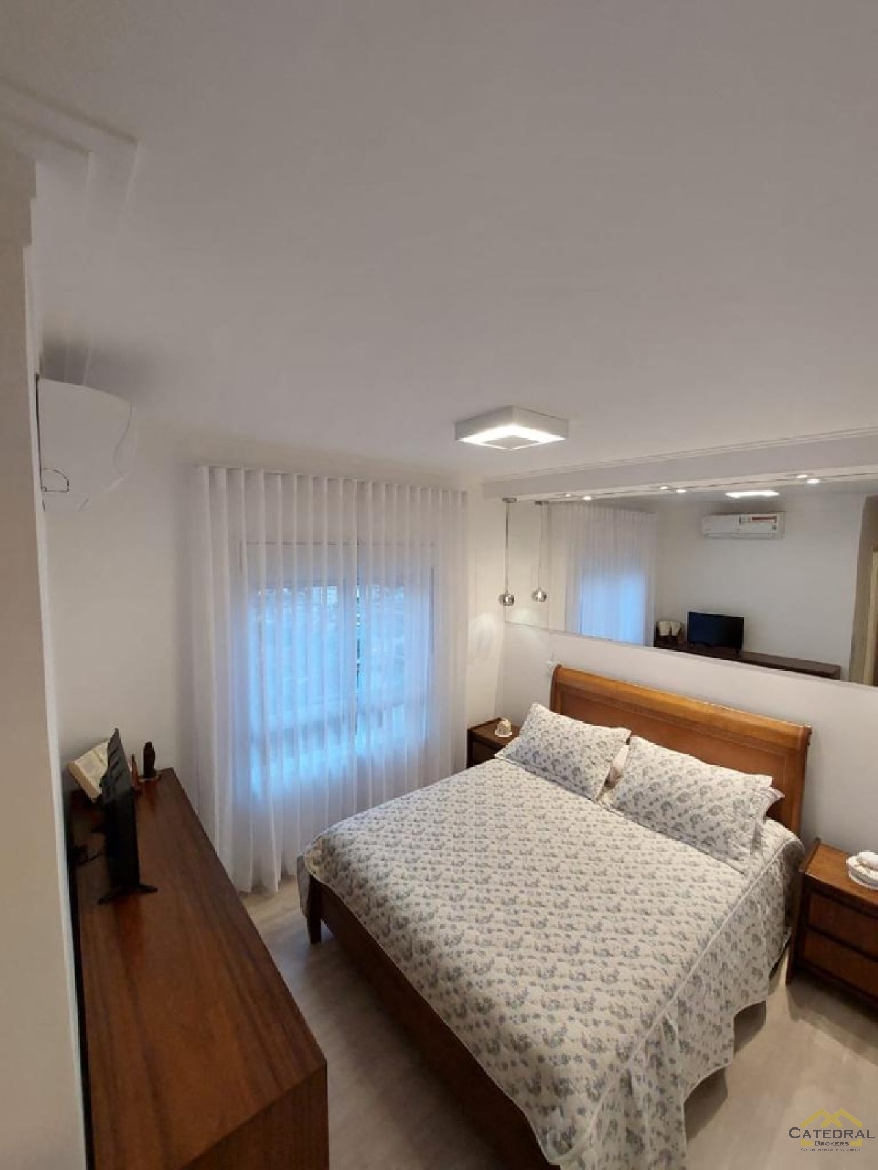 Apartamento à venda com 3 quartos, 141m² - Foto 9