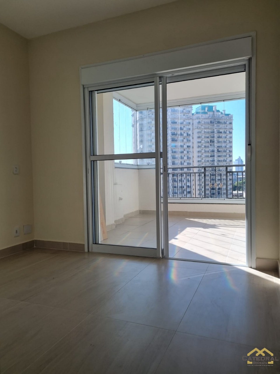 Apartamento para alugar com 3 quartos, 130m² - Foto 10