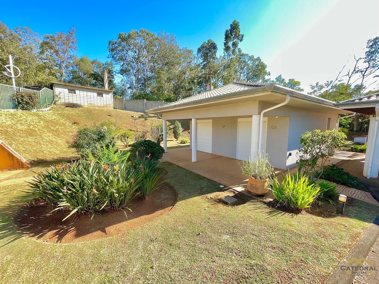 Casa de Condomínio para alugar com 6 quartos, 1000m² - Foto 45