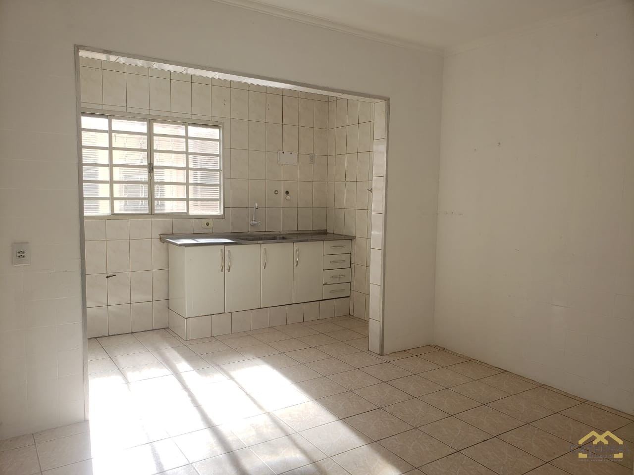 Casa à venda com 4 quartos, 250m² - Foto 10