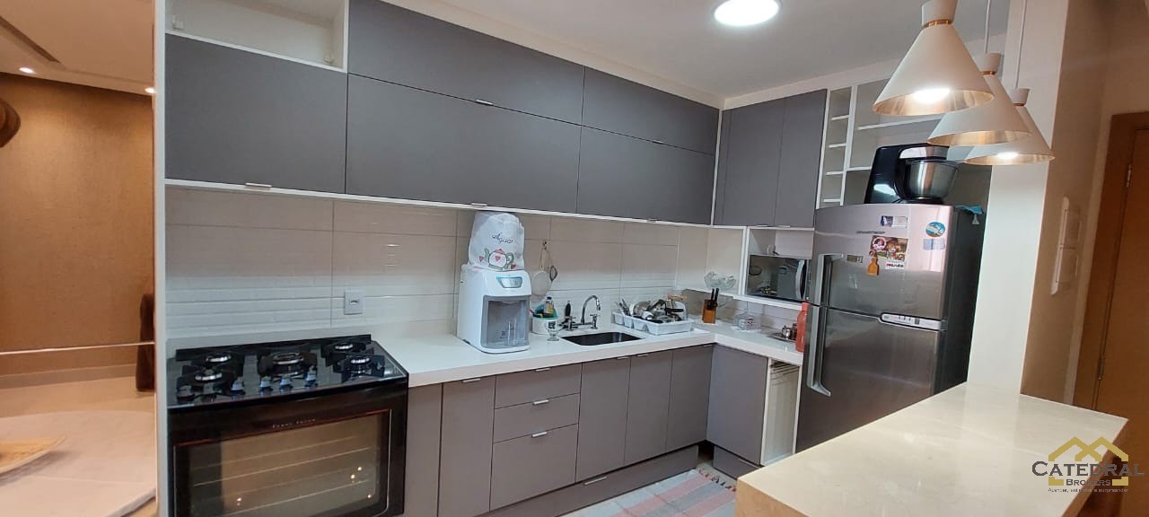 Apartamento à venda com 3 quartos, 77m² - Foto 8