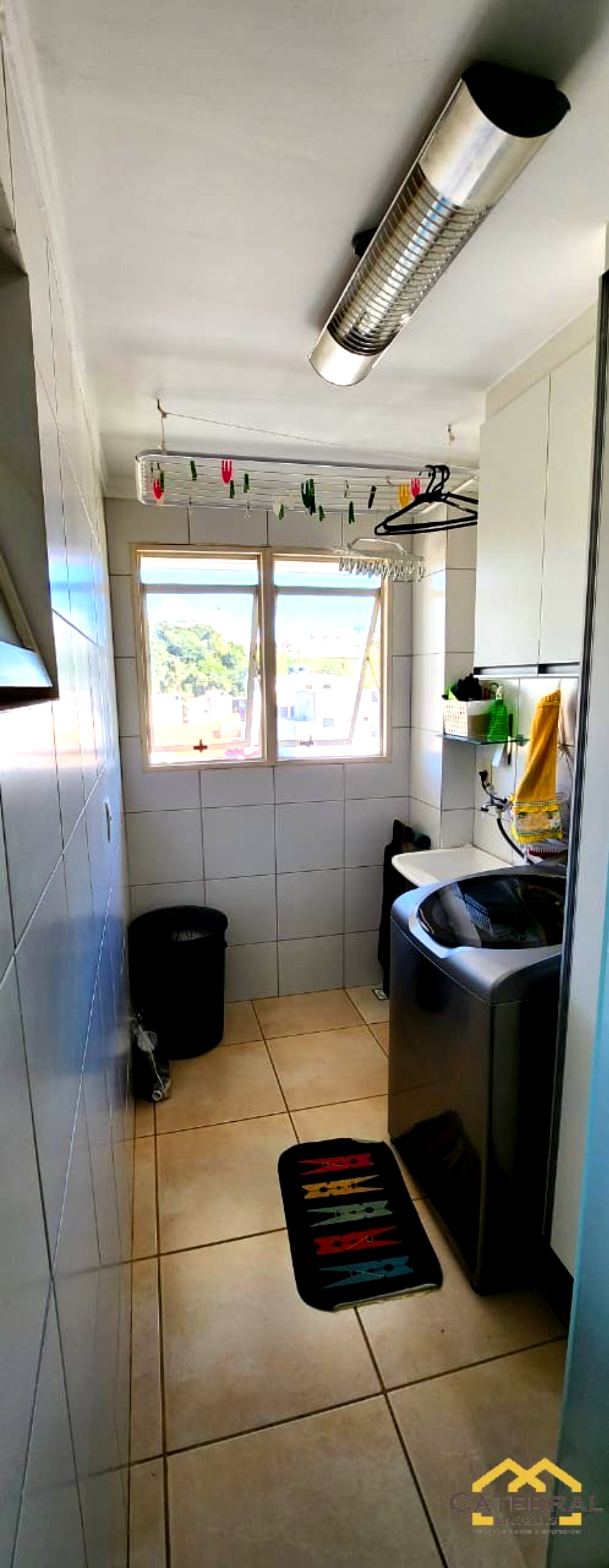 Apartamento à venda com 2 quartos, 75m² - Foto 8