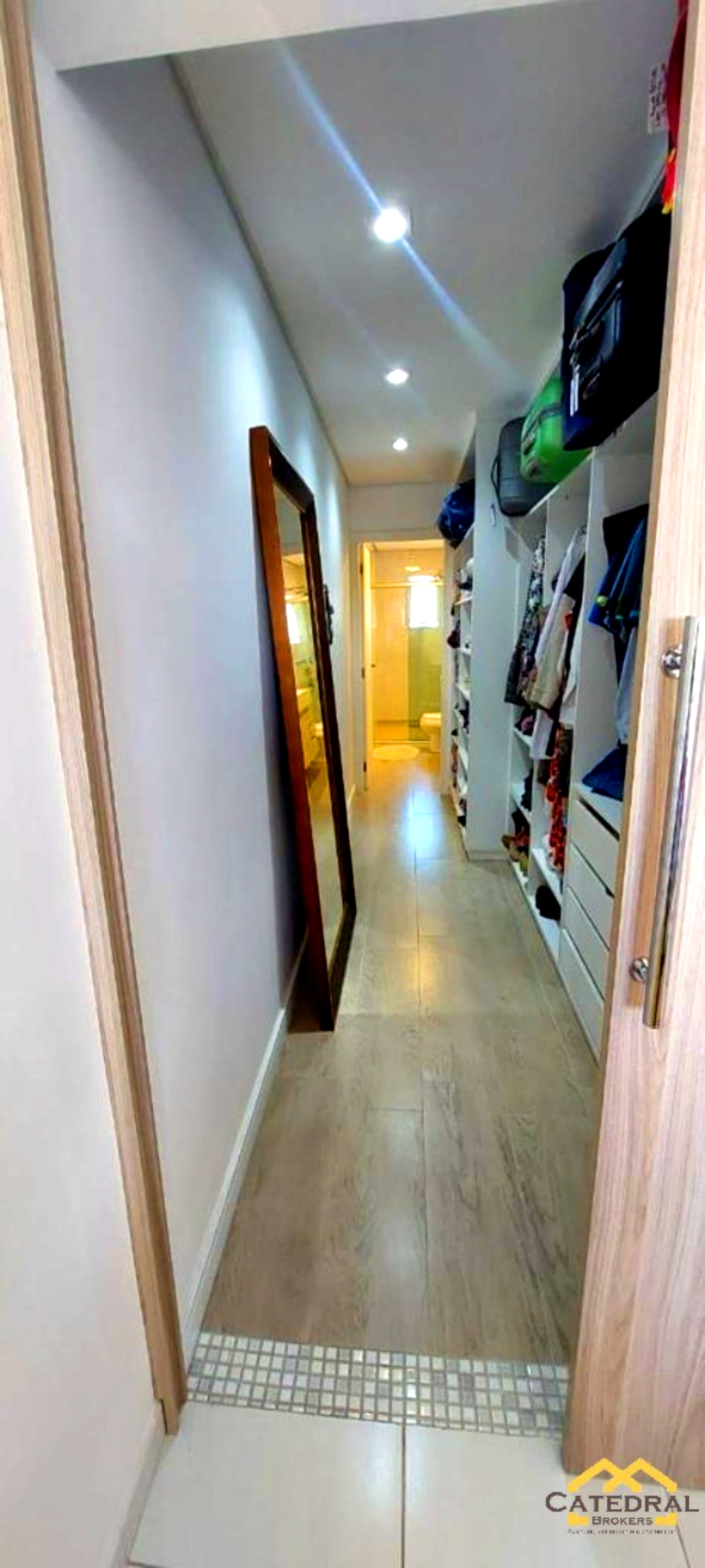 Apartamento à venda com 4 quartos, 180m² - Foto 16