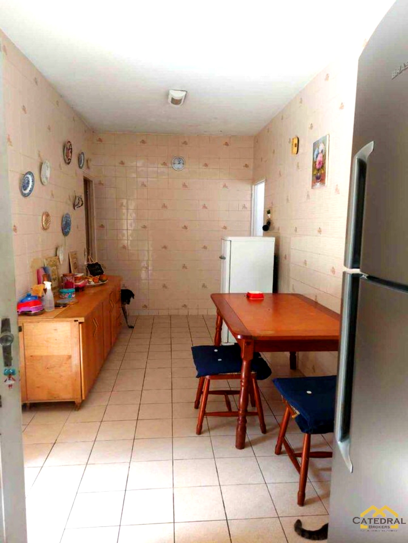 Casa à venda com 2 quartos, 200m² - Foto 8