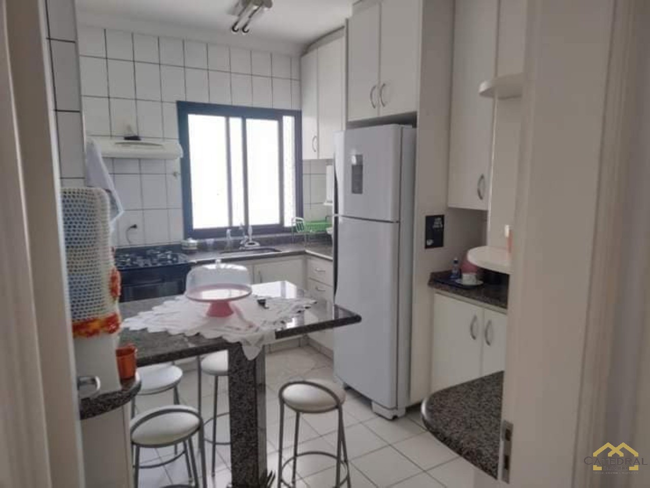 Apartamento à venda com 3 quartos, 92m² - Foto 10