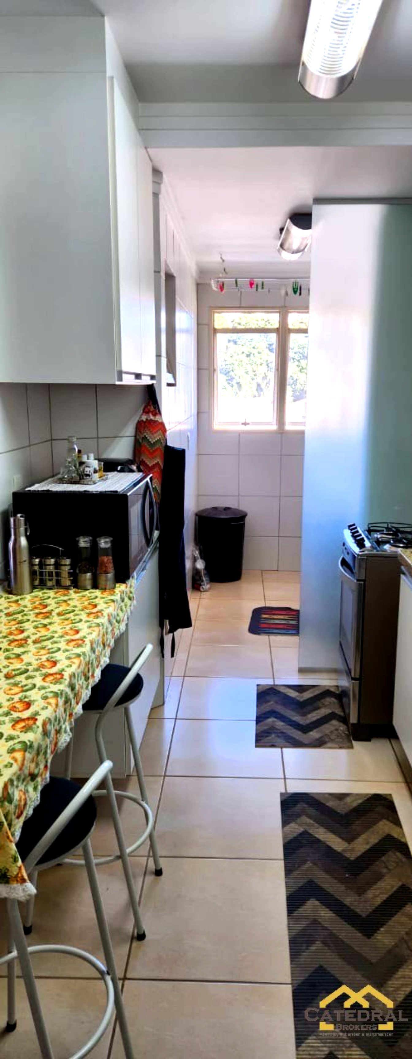 Apartamento à venda com 2 quartos, 75m² - Foto 7