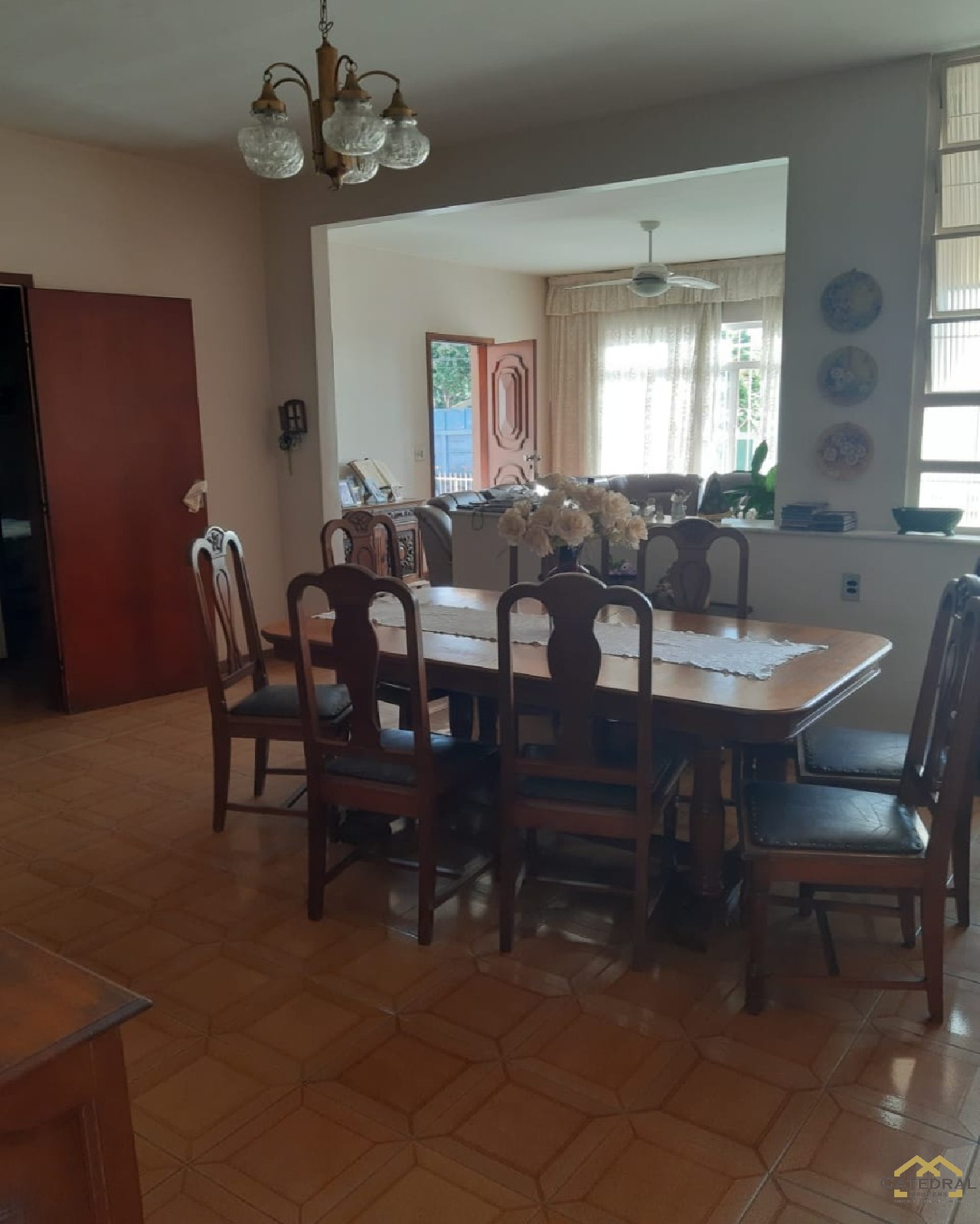 Casa à venda com 3 quartos, 300m² - Foto 8