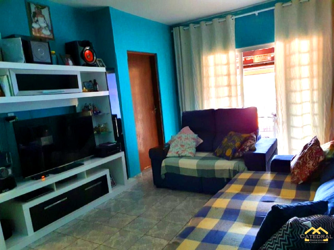 Sobrado à venda com 4 quartos, 150m² - Foto 1