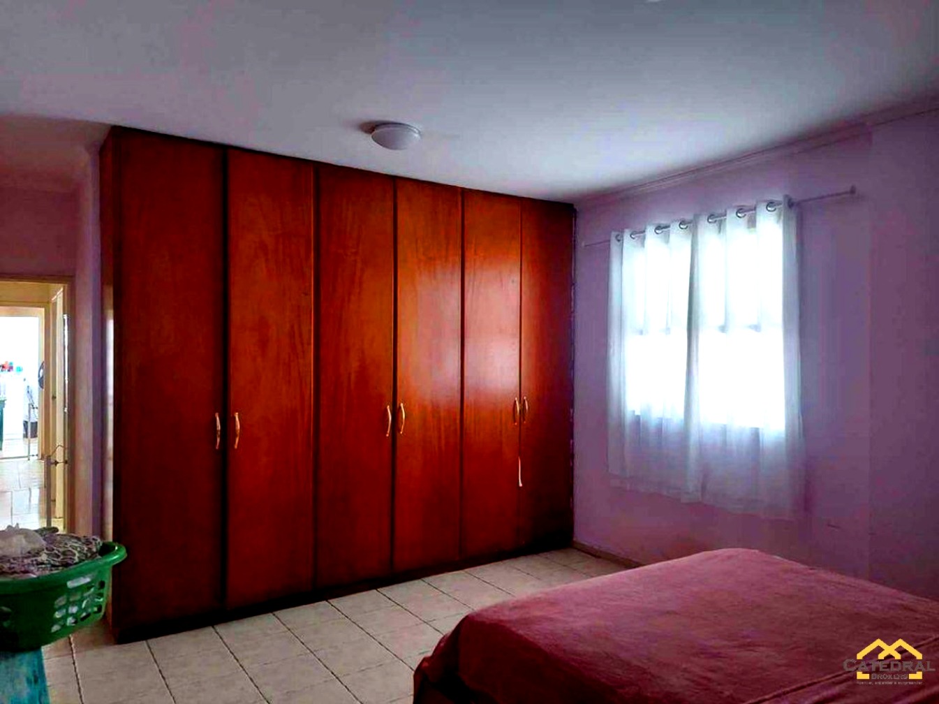 Casa à venda com 2 quartos, 200m² - Foto 5