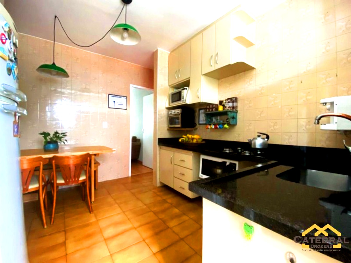 Apartamento à venda com 2 quartos, 57m² - Foto 1