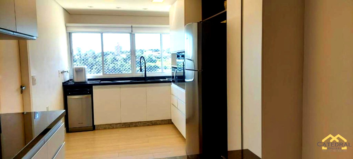 Apartamento à venda com 4 quartos, 180m² - Foto 8