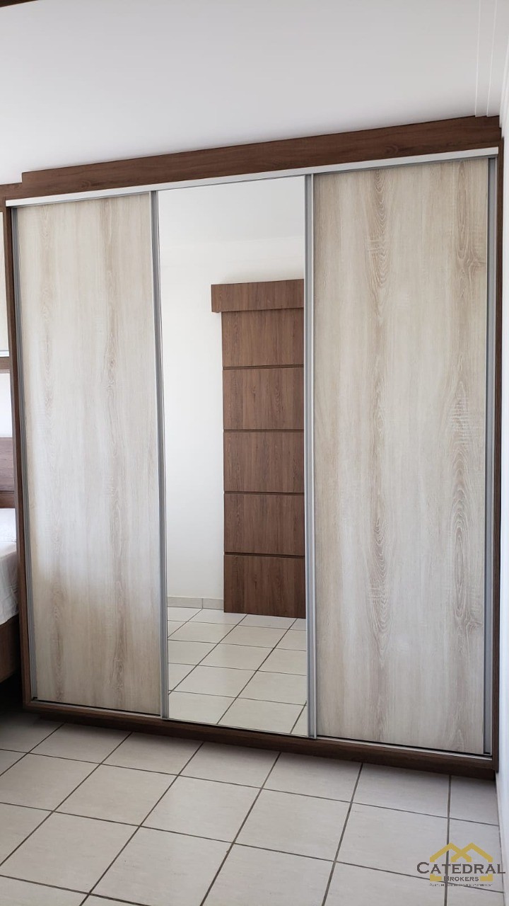 Apartamento à venda com 2 quartos, 64m² - Foto 7