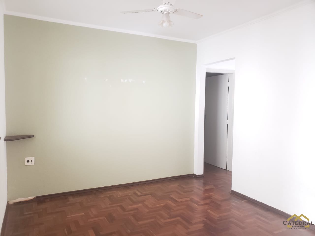 Casa à venda com 4 quartos, 250m² - Foto 7