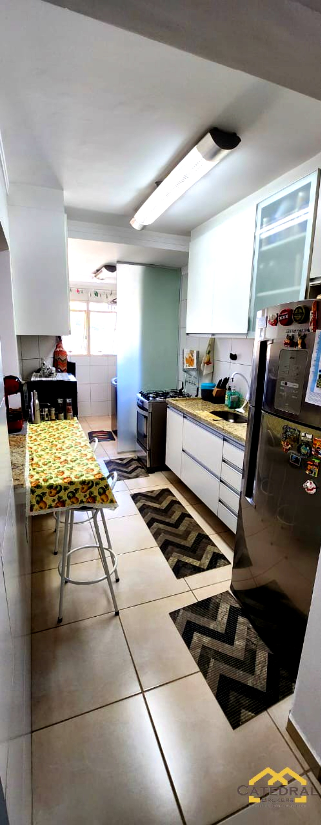 Apartamento à venda com 2 quartos, 75m² - Foto 6