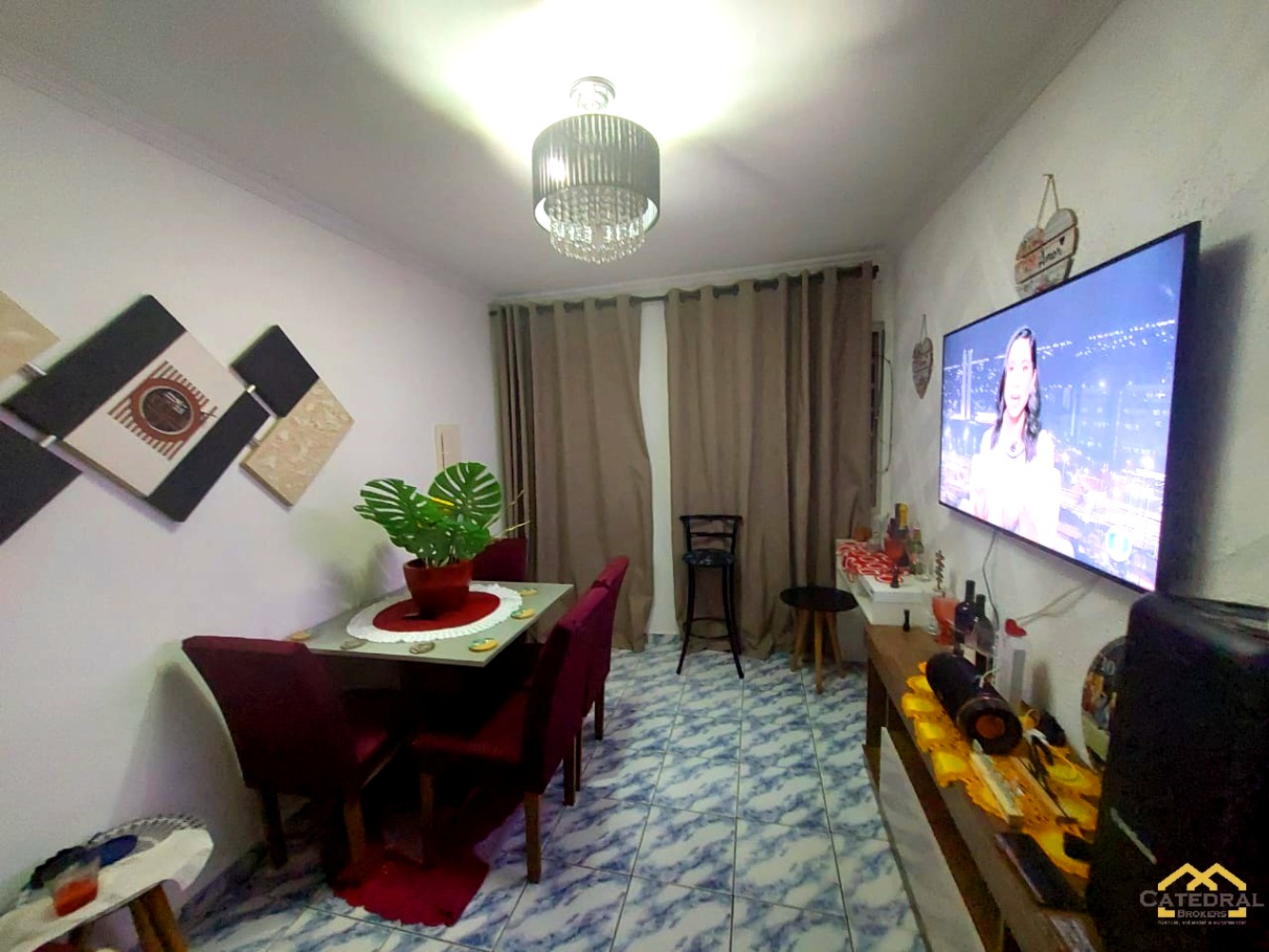 Apartamento à venda com 2 quartos, 47m² - Foto 1