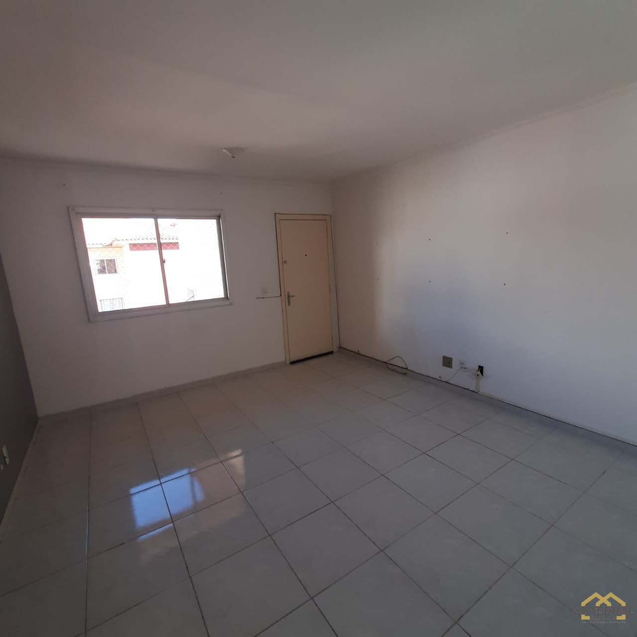 Apartamento à venda com 2 quartos, 65m² - Foto 4