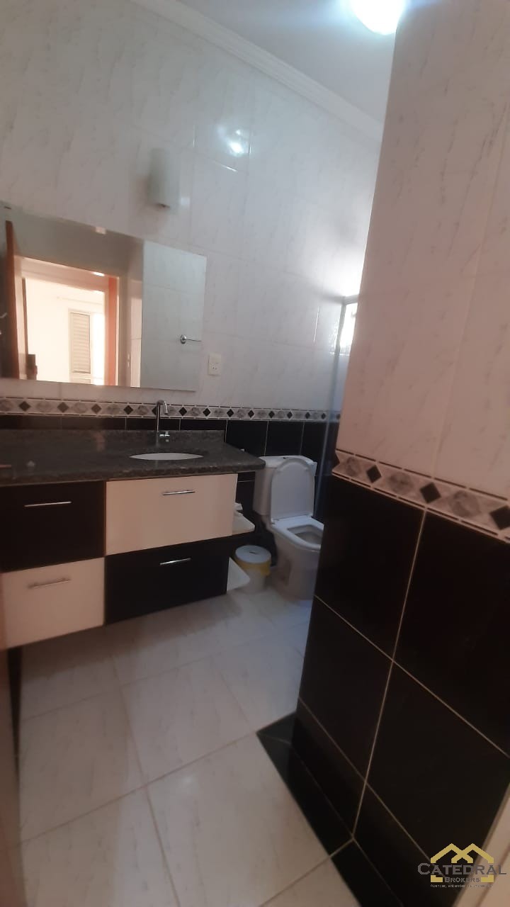 Casa à venda com 3 quartos, 169m² - Foto 16