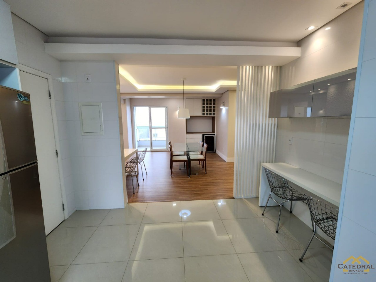 Apartamento à venda com 3 quartos, 125m² - Foto 12