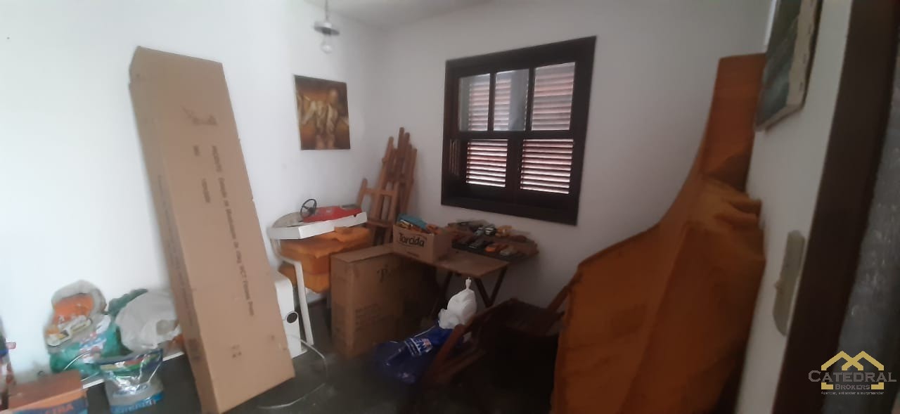 Casa para alugar com 4 quartos, 277m² - Foto 24