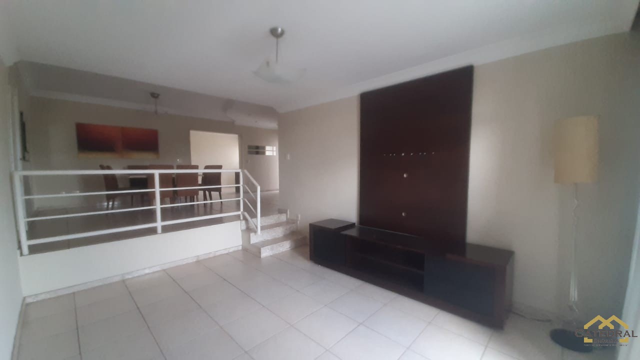 Apartamento à venda com 3 quartos, 173m² - Foto 1