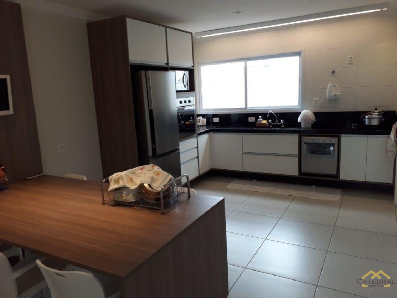 Sobrado à venda com 3 quartos, 480m² - Foto 19