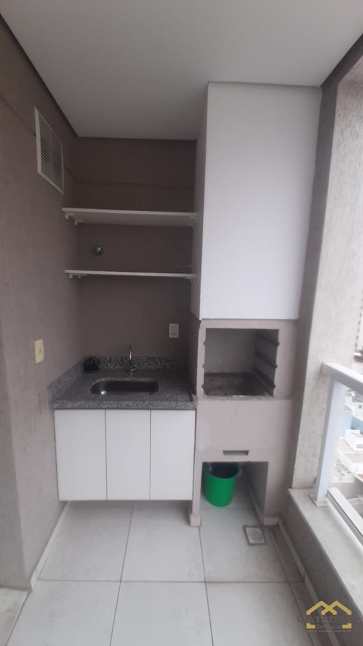 Apartamento à venda com 1 quarto, 30m² - Foto 3