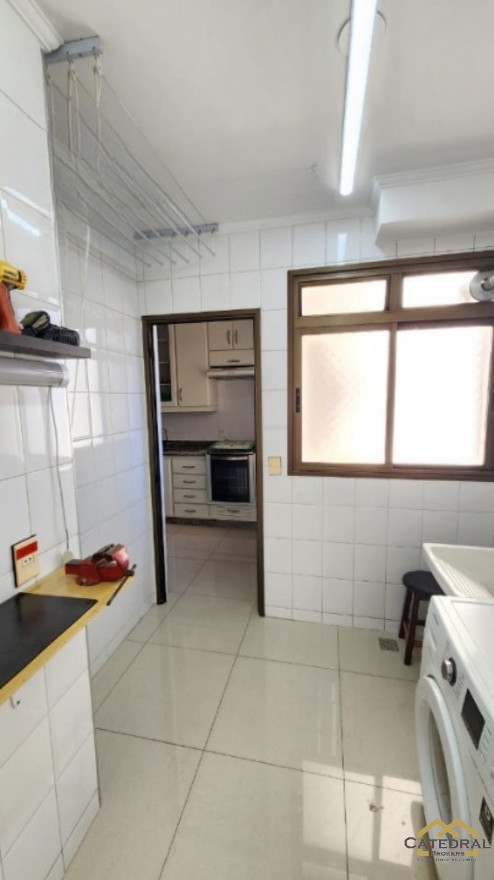 Apartamento à venda com 3 quartos, 112m² - Foto 29