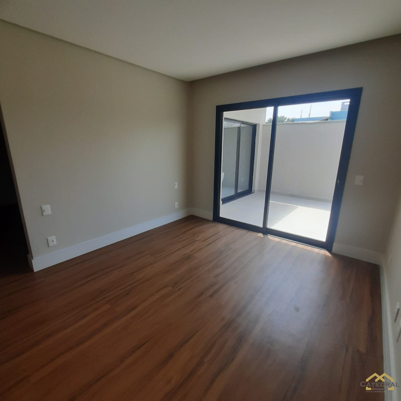 Casa de Condomínio à venda com 4 quartos, 450m² - Foto 15