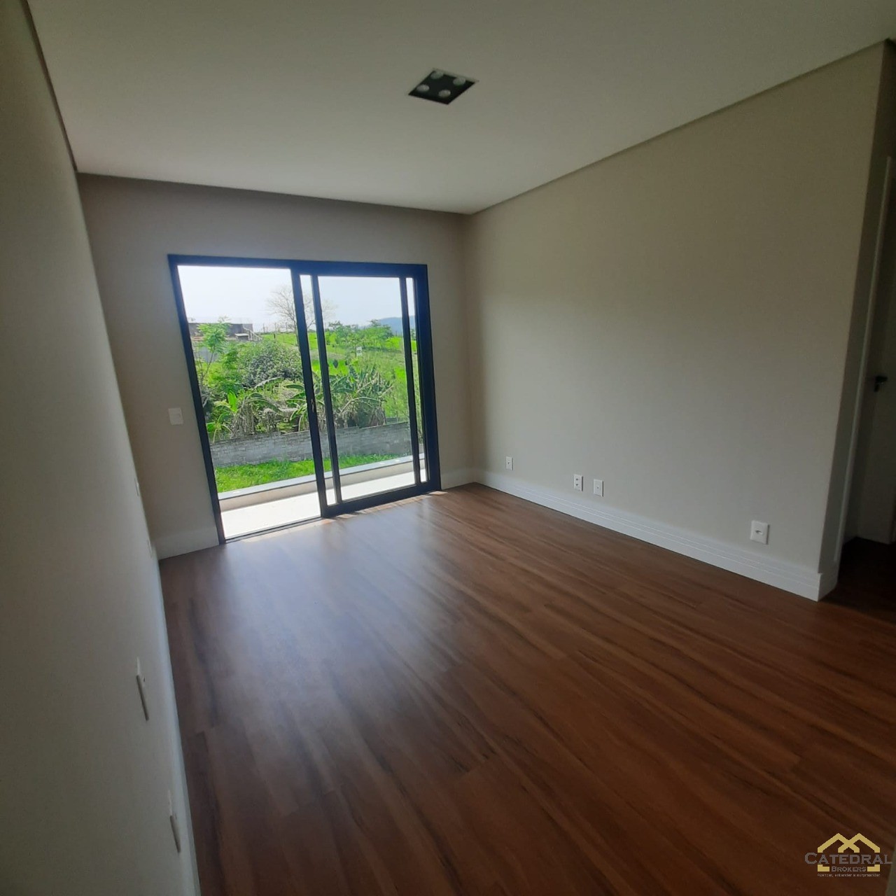 Casa de Condomínio à venda com 4 quartos, 450m² - Foto 17