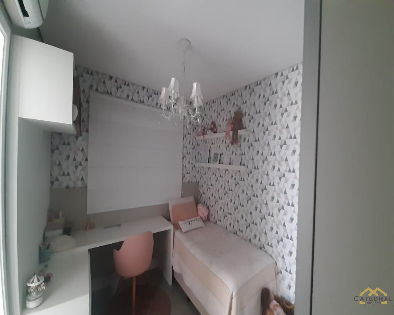 Apartamento à venda com 3 quartos, 155m² - Foto 9